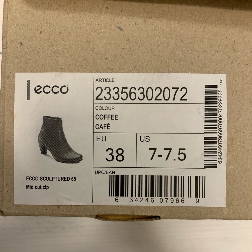 Ecco Sculptured 65 Women US 7.5 Coffee Bootie